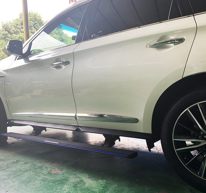 electric-step-for-INFINITI-QX50