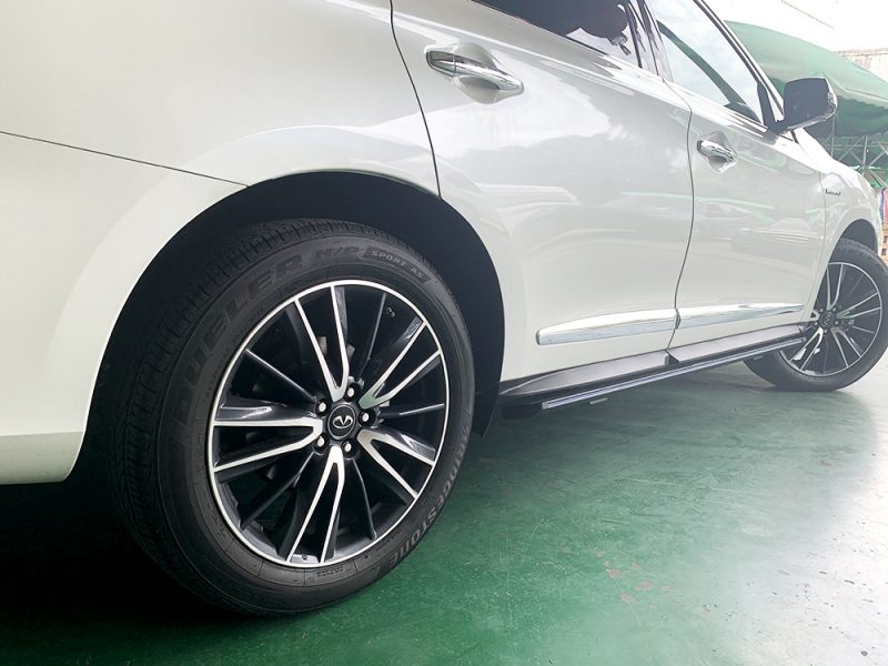 electric-step-for-INFINITI-QX50