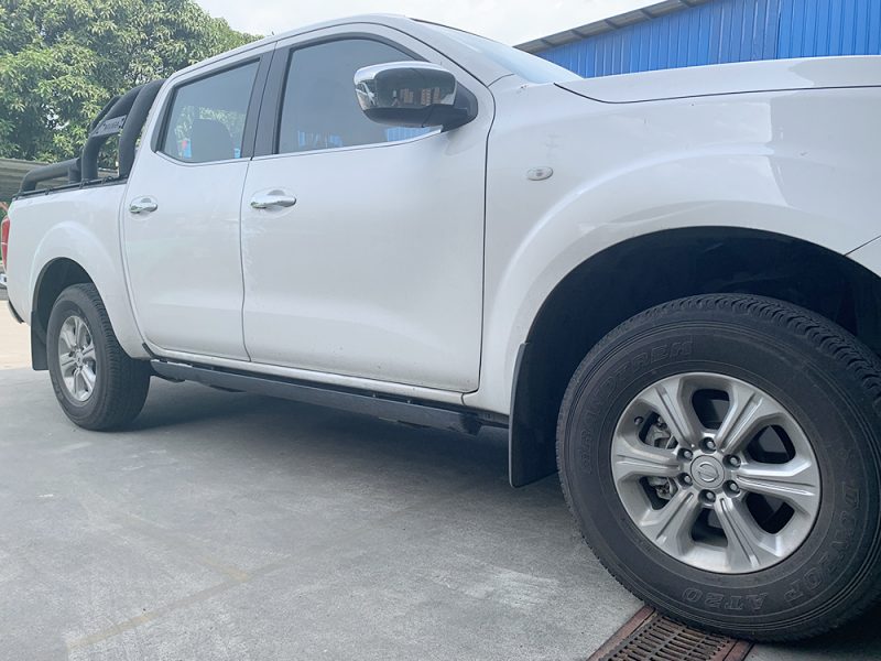 Power Running Boards for NAVARA